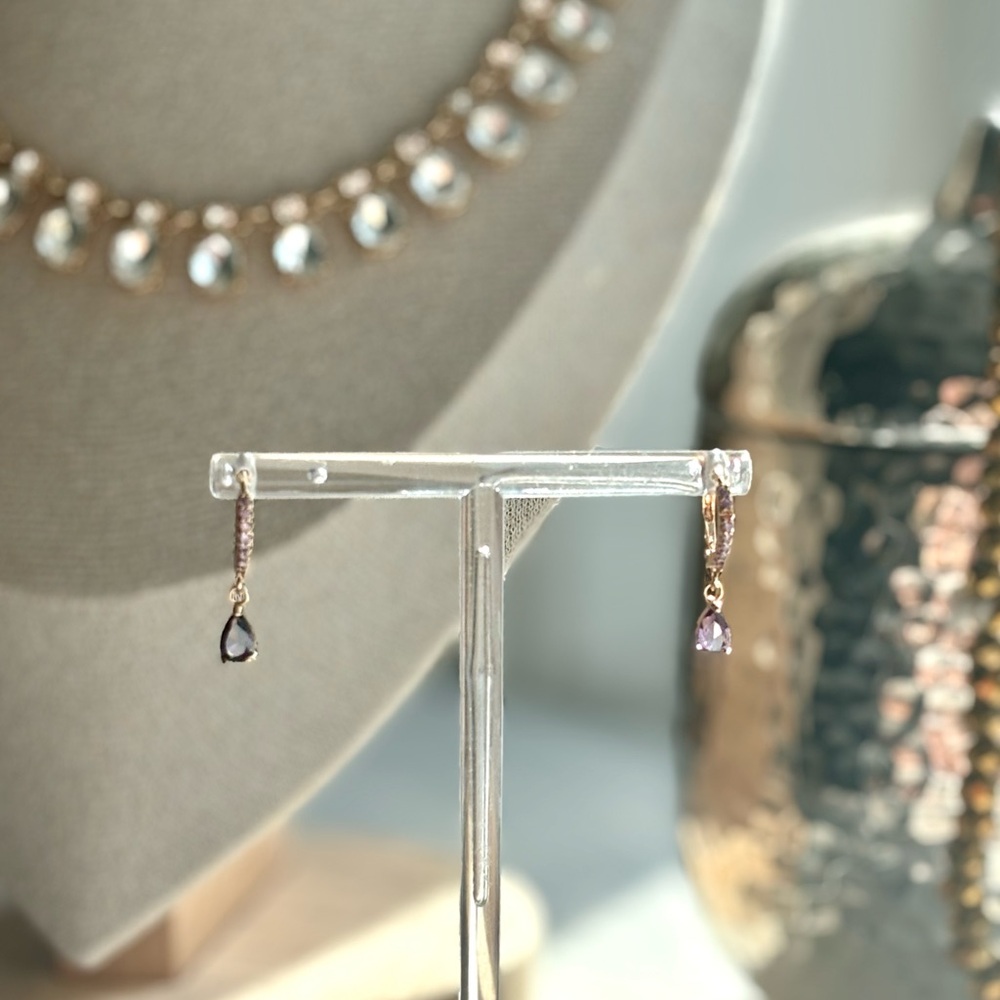 🌟BUY 1 GET 1 FREE🌟 BRAND NEW Lavender Cubic Zirconia Drop Earrings